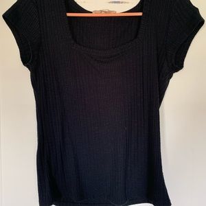 Square neck shirt